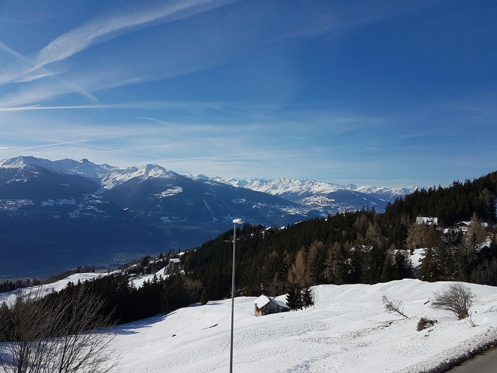 Appartement Clairiere Des Barzettes Avec Vue Magnifique Crans-Montana Buitenkant foto