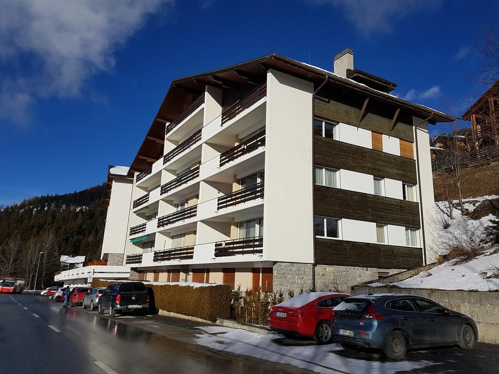 Appartement Clairiere Des Barzettes Avec Vue Magnifique Crans-Montana Buitenkant foto